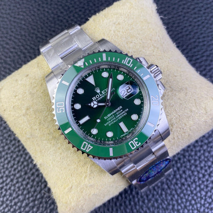 Submariner 116610 LV Green Ceramic Clean 904L 1:1 Best Edition on SS Bracelet SA3135