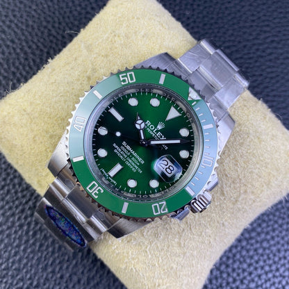 Submariner 116610 LV Green Ceramic Clean 904L 1:1 Best Edition on SS Bracelet SA3135