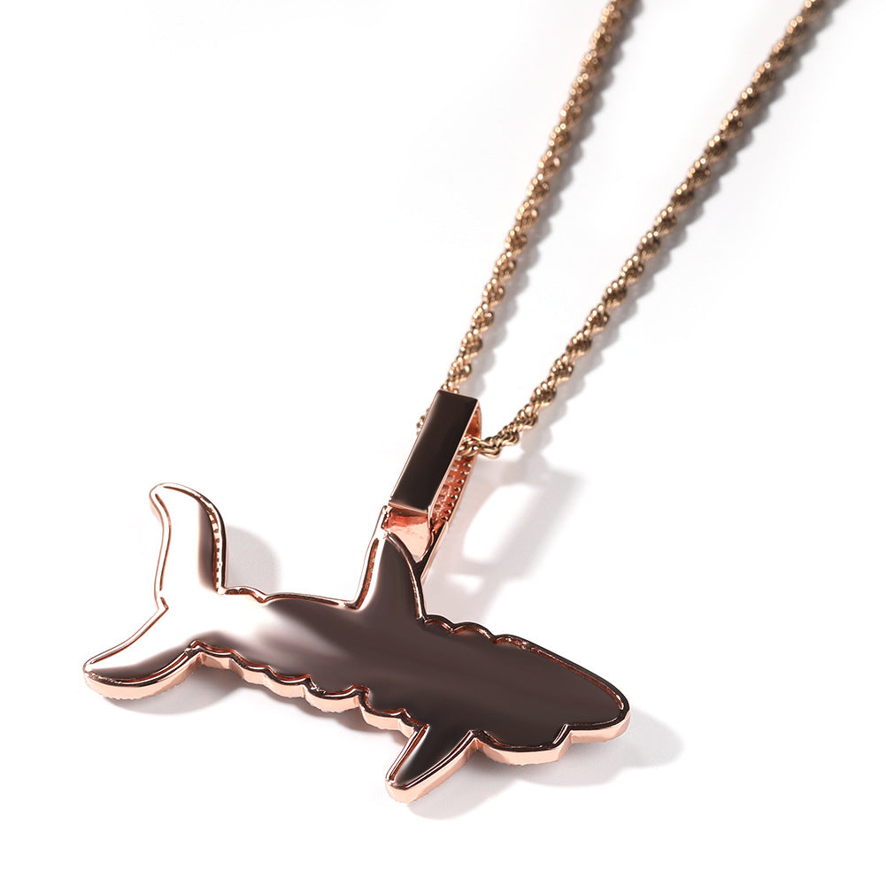 New two-color shark letter hip-hop necklace with zircon inlay for men's and women's fashionable, personalized and versatile pendant necklace